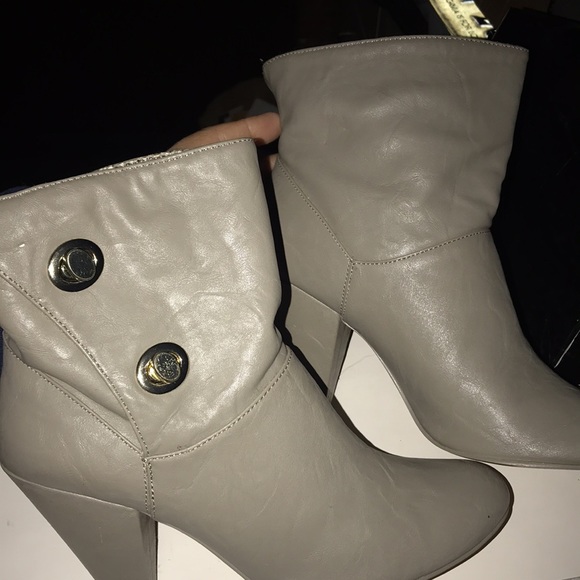 Women’s Baby Phat Booties - Picture 3 of 13